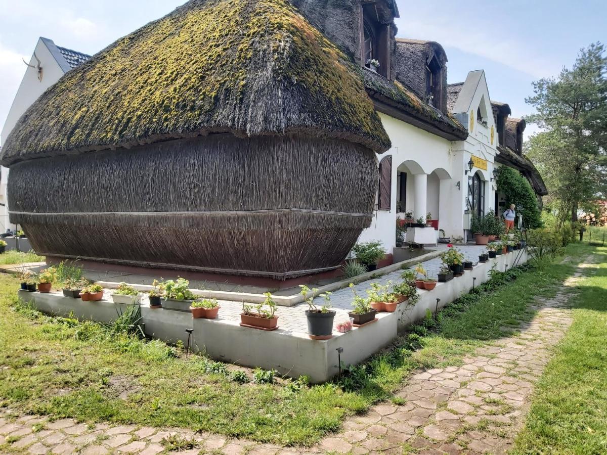 Gedeon Tanya Panzio Guest House Jakabszállás Екстериор снимка